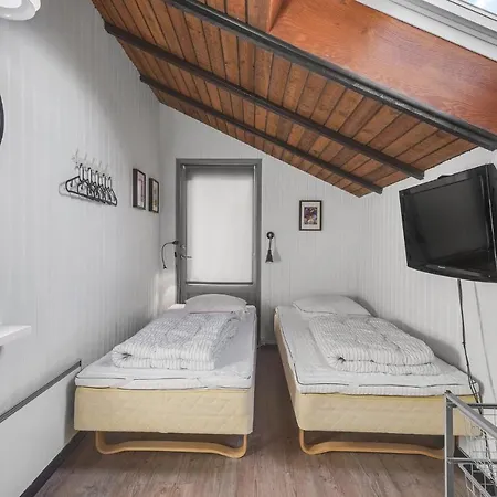 Three-bedroom In フ ァボルグ