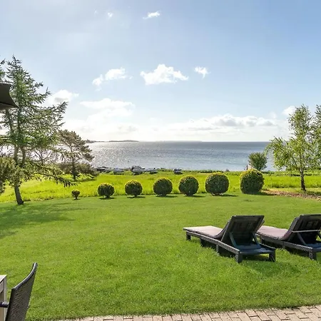 Gorgeous In With Wifi Holiday home